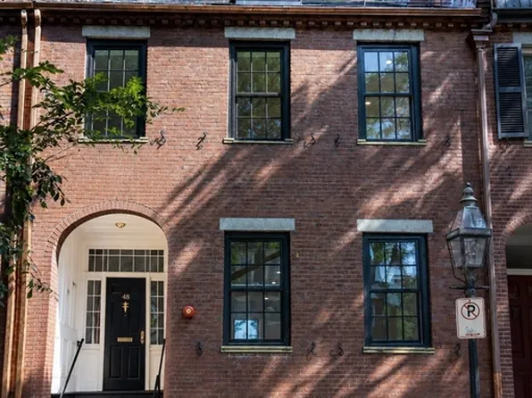 48 Fayette St, Boston, MA 02116