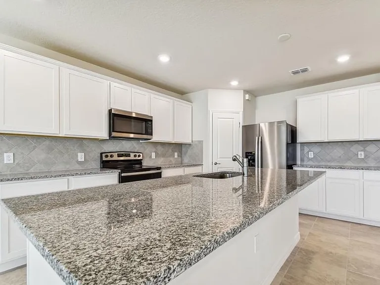 3895 Capri Coast Dr — Photo 2