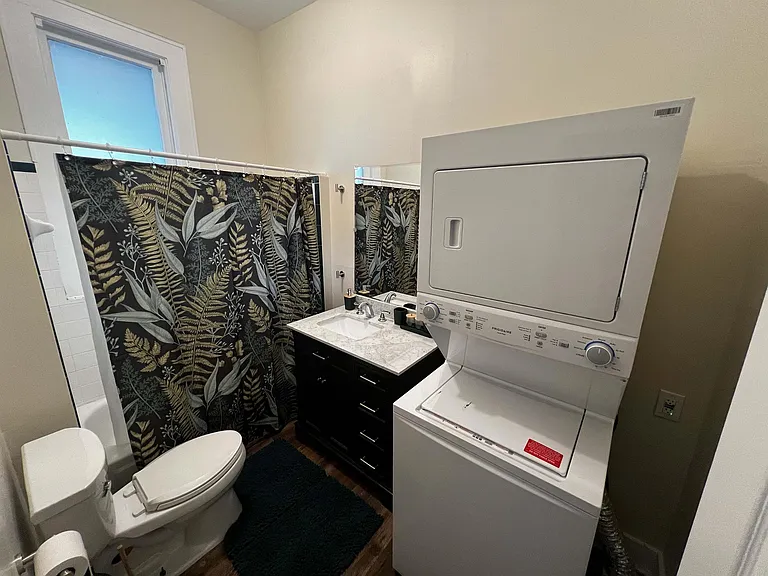 104 N Victor Ave #1 — Photo 9