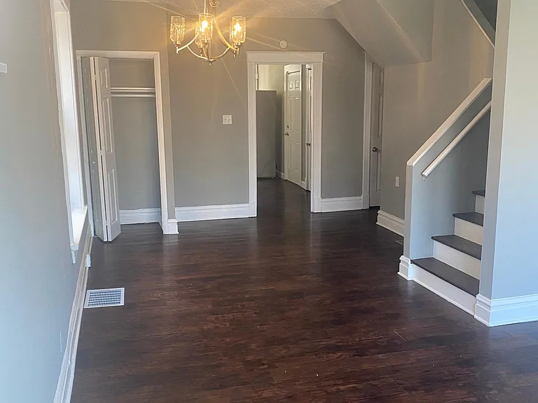 2842 Sidney St #2842 — Photo 6