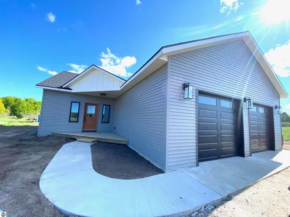 18049 Kadi Ln, Lake Ann, MI 49650