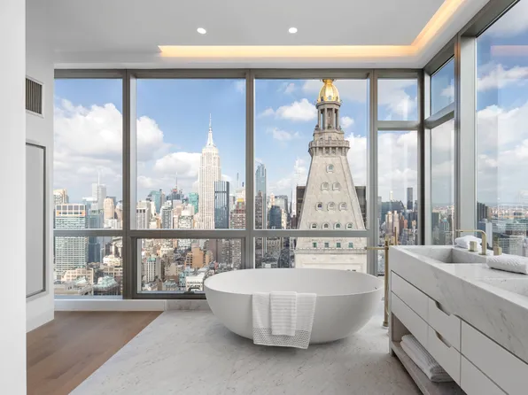 23 East 22nd Street image 14 of 30