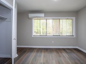 Elm Villa Apartments