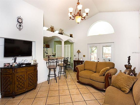 2nd image of 1204 Lake Blue Cir