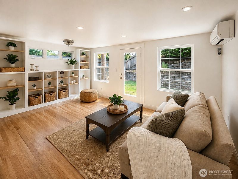 3rd image of 8183 NE 165th Street