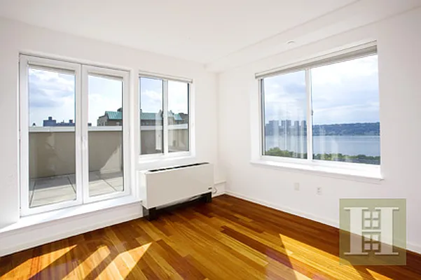 Sold by Halstead Real Estate | media 6