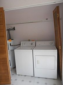 4th image of 3142 Glacier Ln