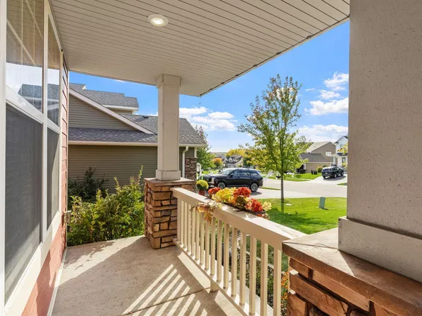 19250 Indora Trl, Lakeville, MN 55044