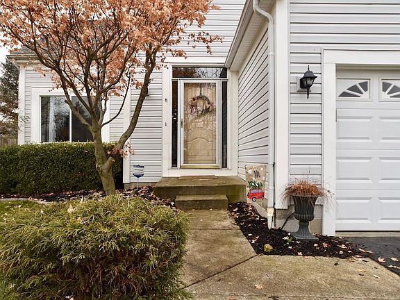 2nd image of 5573 Coral Ct