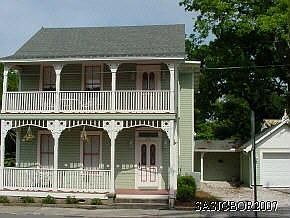 1st image of 25 Cordova St