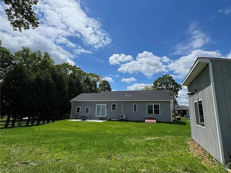 2815 Jefferson St — Photo 12
