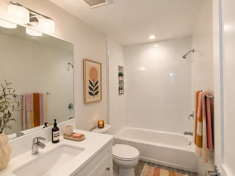 51st St. 366 (Under Warranty) — Photo 15