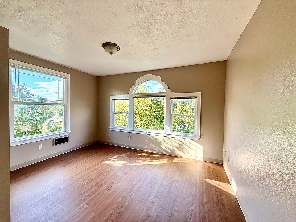 1st image of 816 S 8th St APT 301