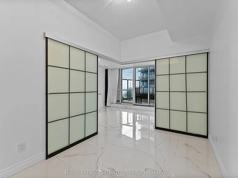 51 E Liberty St #517 — Photo 10