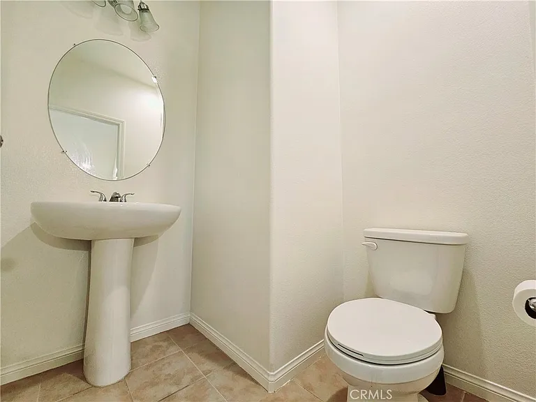 2892 Cedar Ln — Photo 9