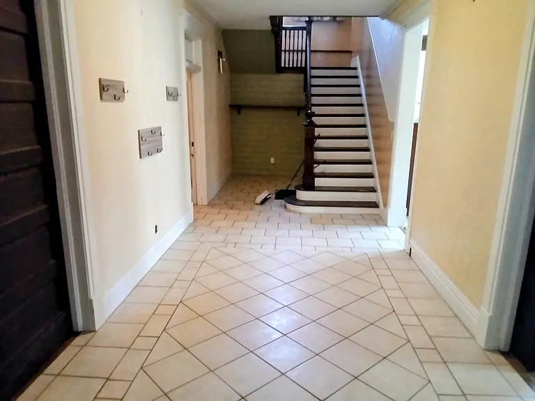 601 S Willow St — Photo 7