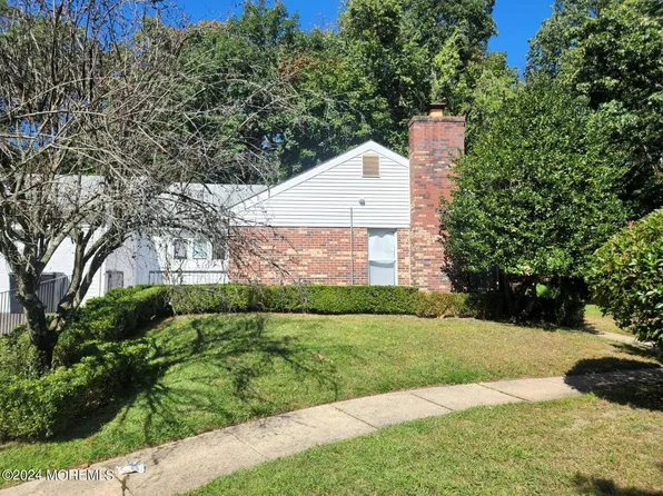 7B Poppy Court, Lakewood, NJ 08701