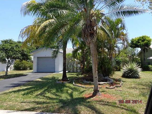 2nd image of 8112 NW 92nd Ave