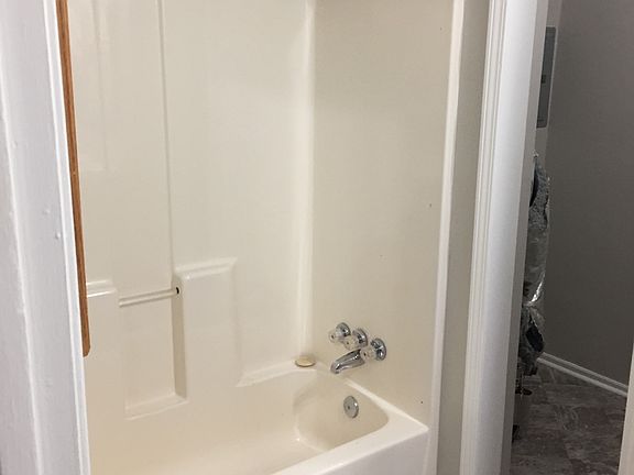 Full bath