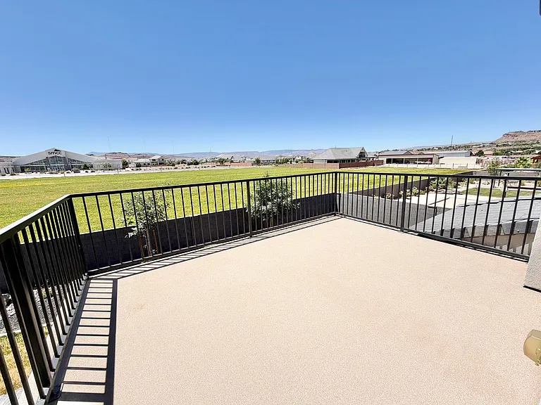 3134 E Blue Heron Dr — Photo 53