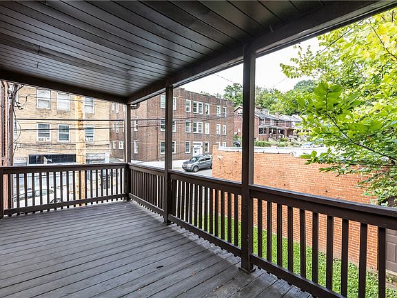 4th image of 650 Ardmore Blvd