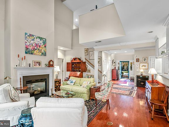 2nd image of 28902 Jasper Ln