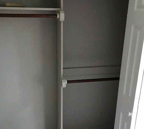 3rd image of 127 N Crest Dr