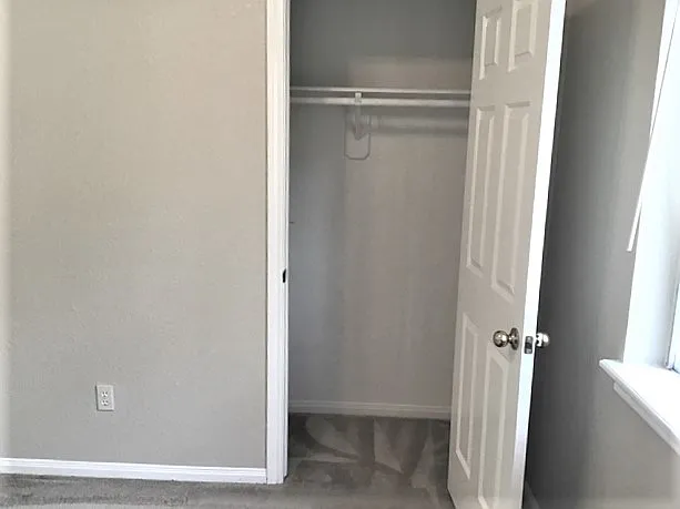 4715 Meadows Edge Ln — Photo 15
