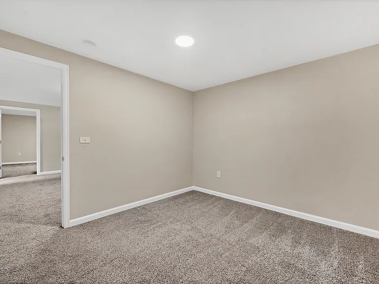 6042 Uno St #B — Photo 21