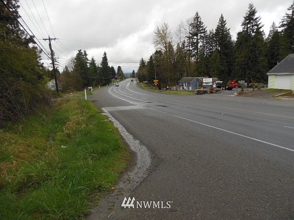 4th image of 15714 State Route 9 SE