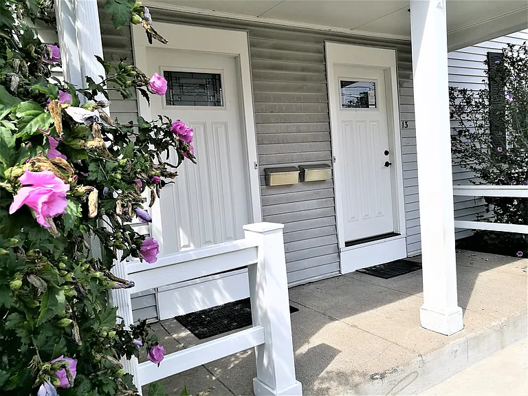 13 Highland St #6 — Photo 9