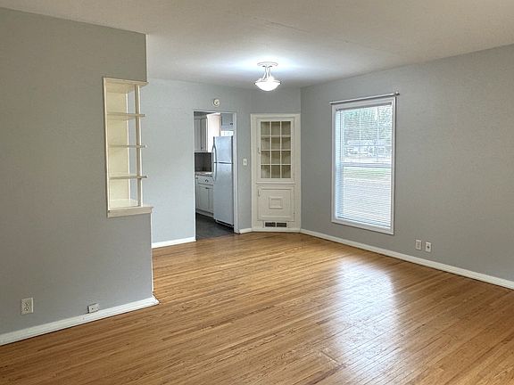 4th image of 1503 6th St S #1
