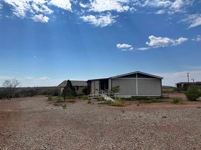 6 No Name Ln, La Luz, NM, 88337