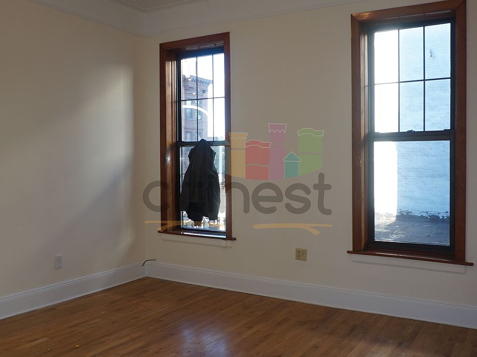 1st image of 439 9th St #1NEA