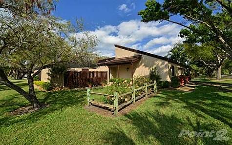 3rd image of 3625 Glen Oaks Manor Dr