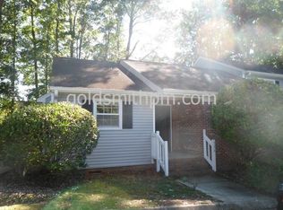 506 Wentworth St, Mauldin, SC 29662