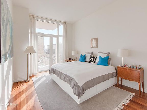 5th image of 2150 Broadway #Ph5b