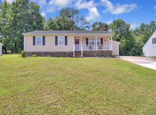 3613 Hawick Dr, Colonial Heights, VA 23834