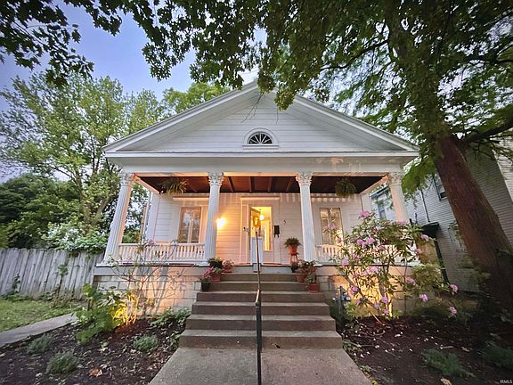 2nd image of 5 E Powell Ave