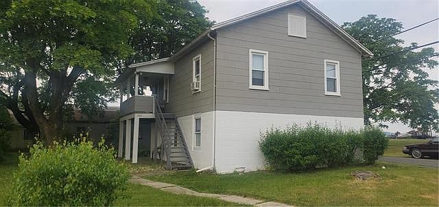 1st image of 300 S 9th St