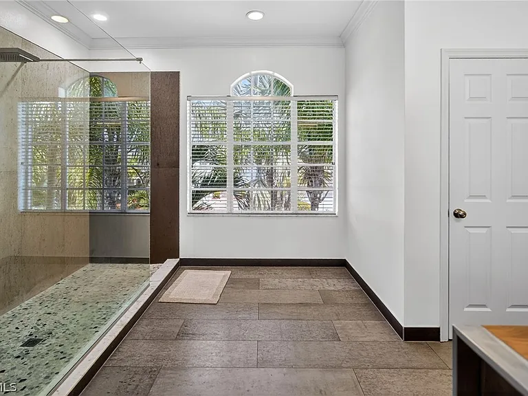 5541 Harborage Dr — Photo 34