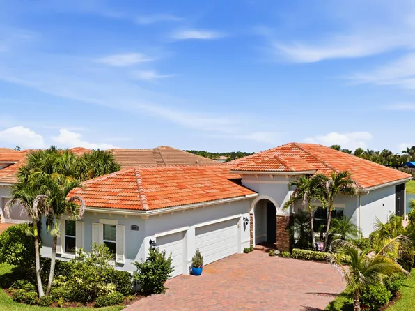 8635 SW Carrara Way, Port St Lucie, FL 34987