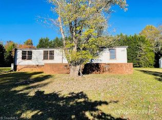 2682 Refuge Church Dr, Trinity, NC 27370