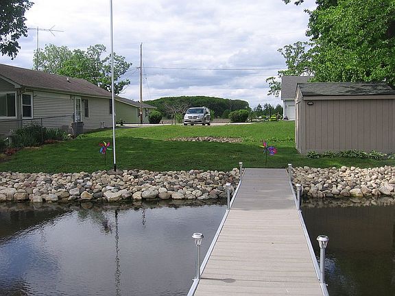 4th image of 28925 Elm Island Dr