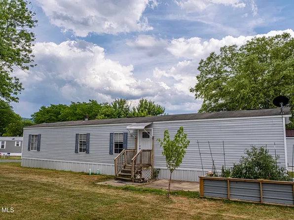 447 Greendown Acres Ln, Duncansville, PA 16635