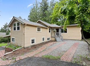 15705 23rd Ave SW, Seattle, WA 98166