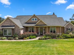 3088 Rolling Valley Ln, Brenham, TX 77833