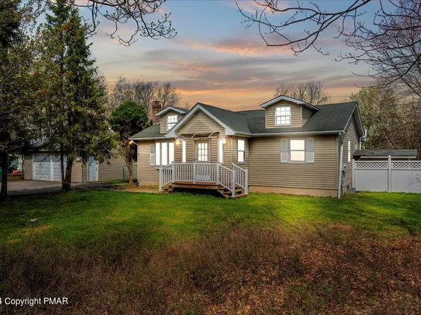 1311 Whispering Hills Ct, Effort, PA 18330