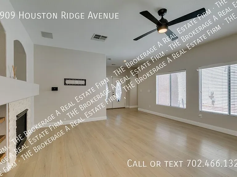 8909 Houston Ridge Ave — Photo 10