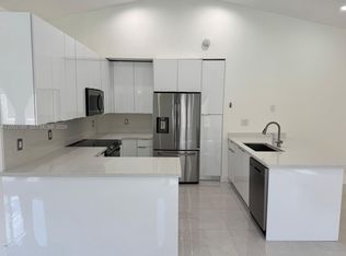 1133 Alexander Bnd, Fort Lauderdale, FL 33327
